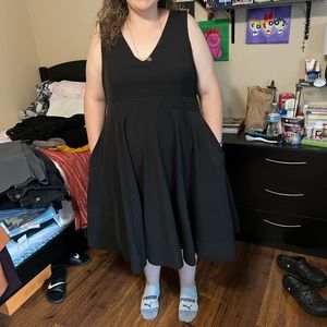 Midi dress with pockets